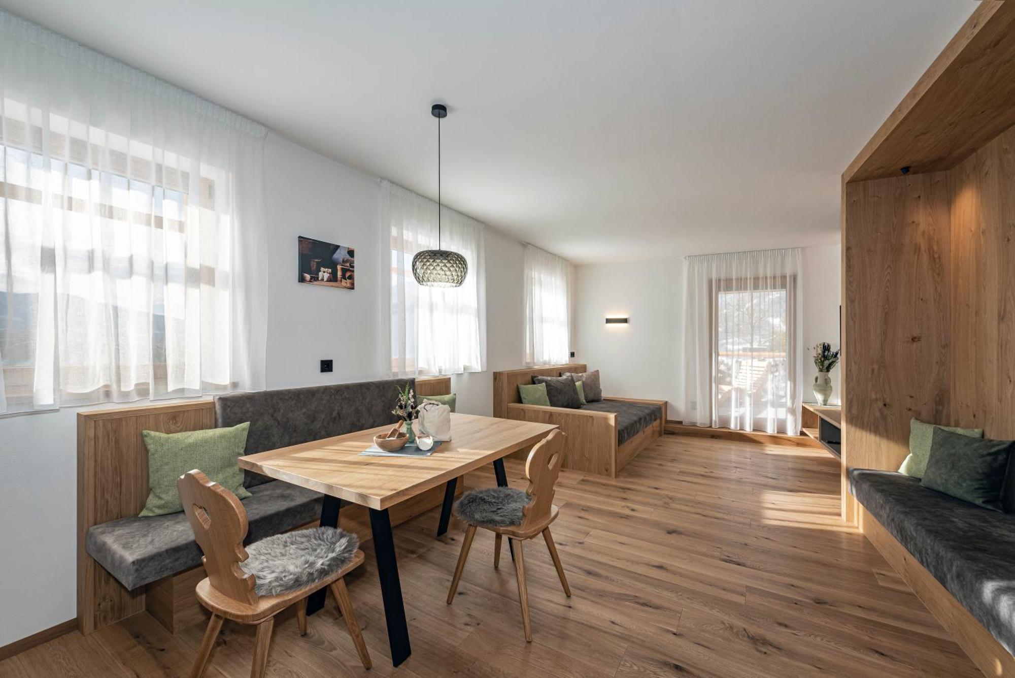 Trinnerhof- Hof Chalets Und Obsthof Mit Zimmer Natz-Schabs Esterno foto