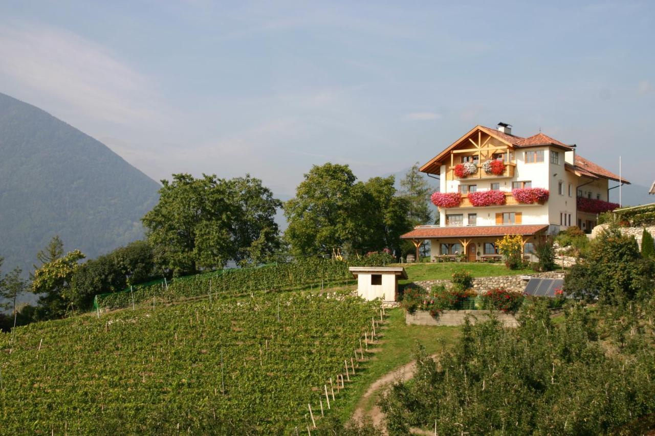 Trinnerhof- Hof Chalets Und Obsthof Mit Zimmer Natz-Schabs Esterno foto