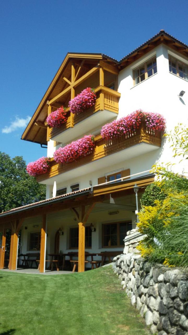 Trinnerhof- Hof Chalets Und Obsthof Mit Zimmer Natz-Schabs Esterno foto